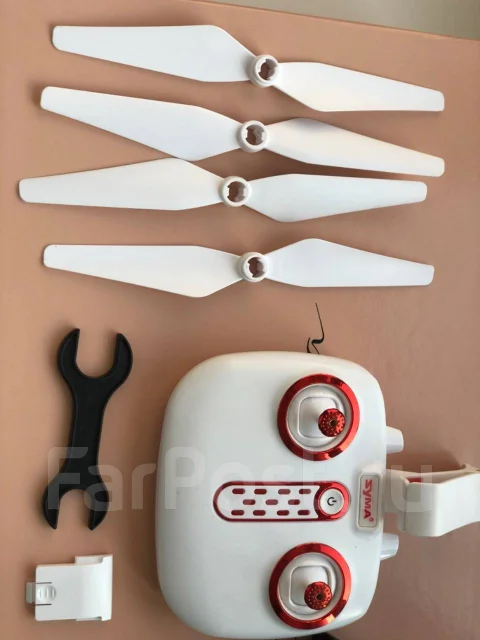 Syma X8W. � ������� ����