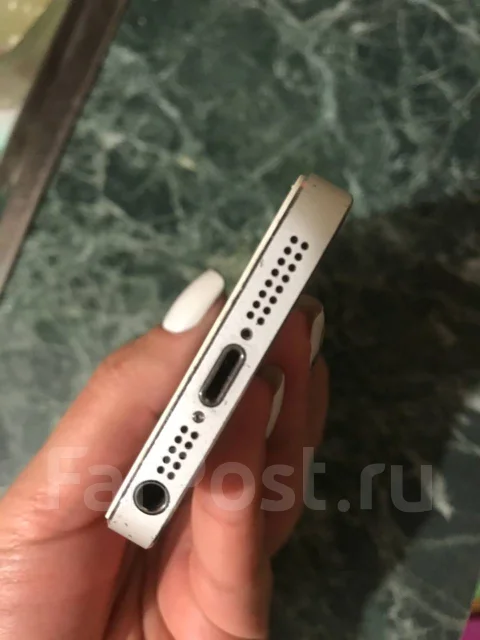 Apple iPhone 5. �/�, �����, 3G, 4G LTE ����