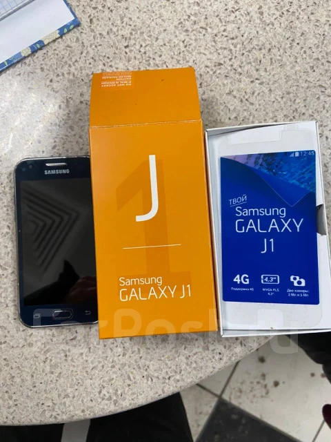 Samsung Galaxy J1. �/� ����
