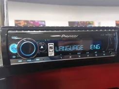 Pioneer MVH-S520BT. ��� ����� �� ������ ����