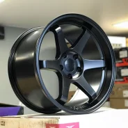 Varrstoen ES-2. 9.5/10.5x18", 5x114.3, ET22/22, �� 73,1���. ����