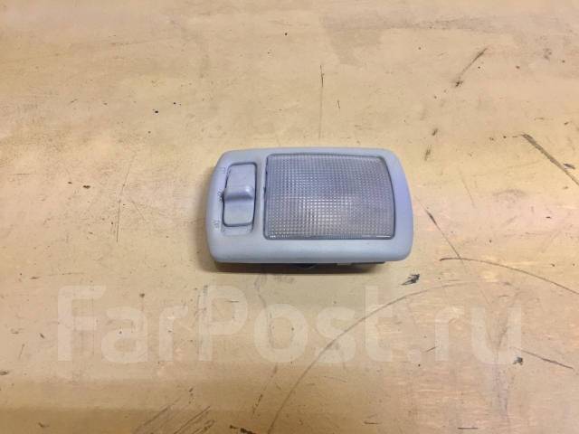 Штурманский плафон хендай гетц. Хендай солярис 2011 года плафон салона. Плафон хендай гетц. Штурманский плафон hyundai verna 2008. Плафон хендай гетц.