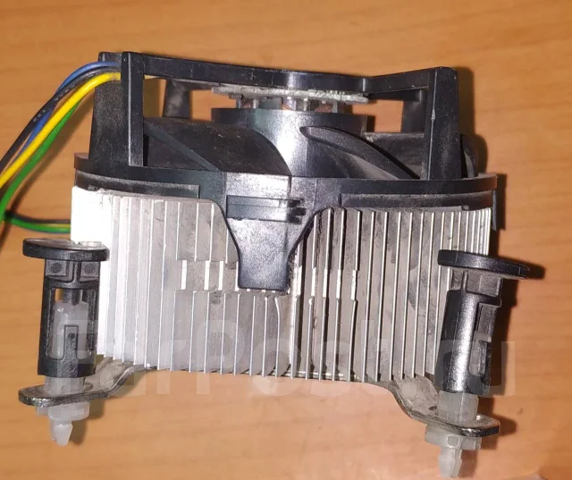 Intel Core 2 Duo E8500 ����