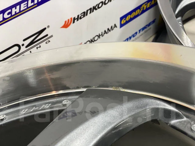 Veloche. 8.0x18", 5x114.3, ET38, �� 73,1���. ����