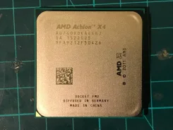 AMD Athlon X4 ����