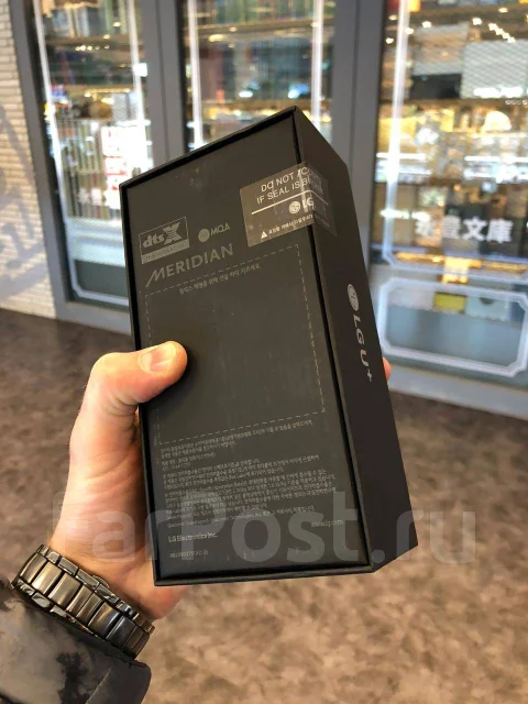 LG V50 ThinQ 5G. �����, ������ ����