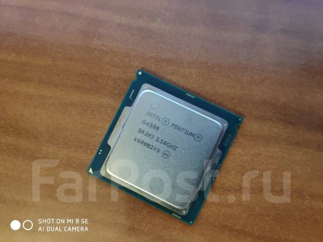 Intel Pentium G4500 ����
