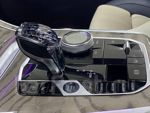 Хрусталь bmw. Ручка акпп хрусталь для bmw x5 g05. Хрусталь bmw. Хрусталь bmw g20. Bmw 7 селектор кпп.
