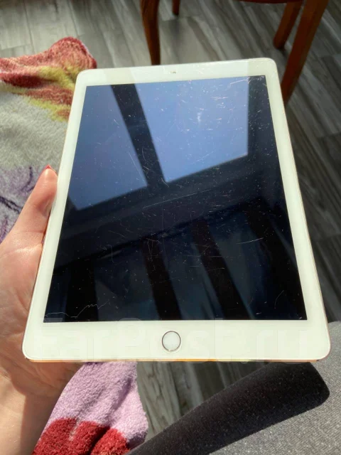 Apple iPad Air 2 ����