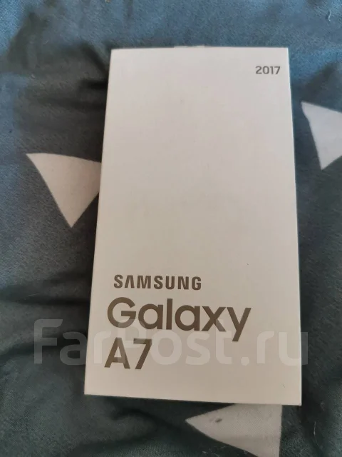 Samsung Galaxy A7 2017. �/�, �������, 3G, 4G LTE ����