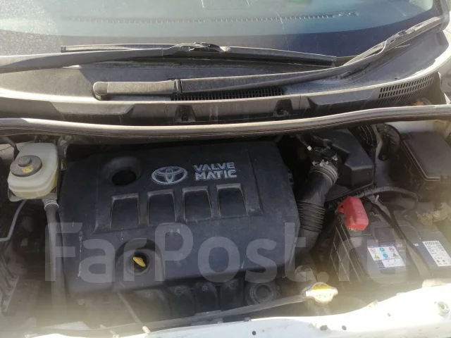 Toyota Voxy. ��������, ��������, 2.0 (143��.�.), ������, 126 000����. �� ����