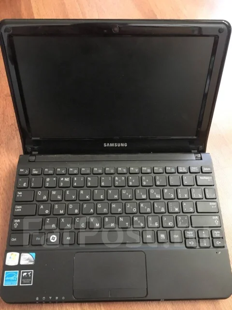 Samsung NC110. 10.1", 1,7����, WiFi: 1, Bluetooth: 1 ����