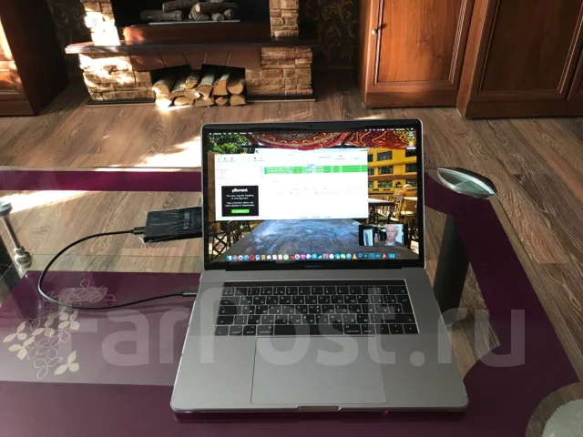 Apple MacBook Pro 15 2017 Mid. 15", 2,8����, ��� 16 ��, ���� 256���, WiFi: 1, Bluetooth: 1, ����������� �� 10��. ����
