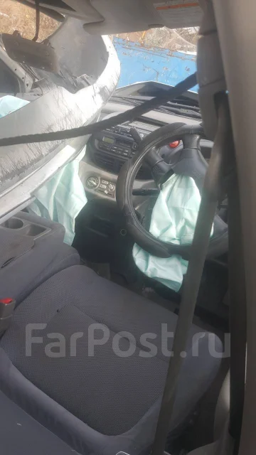 Nissan Tino ����