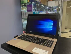 Asus VivoBook Max. 15.6", 2,5����, ��� 4 ��, ���� 500���, WiFi: 1, Bluetooth: 1, ����������� �� 1��. ����
