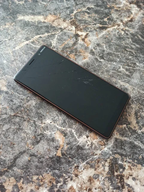Nokia 7 Plus. �/� ����