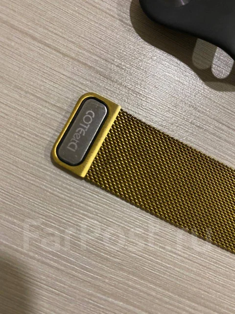 Apple Watch Series 5. GPS, NFC, SIM-�����, IP67, IP68 ����