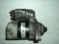 ������� Nissan Micra CG12DE CR12DE 233001F77B ����