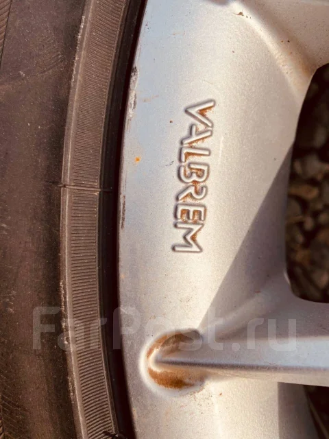 Valbrem. 7.0x17", 5x100, ET52, �� 73���. ����