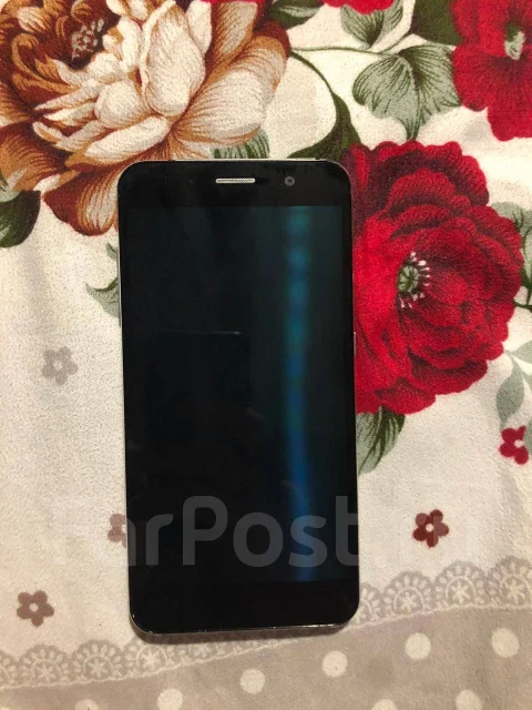 ZTE Blade A910. �/�, �����������, 3G, 4G LTE, Dual-SIM, ���������� ����