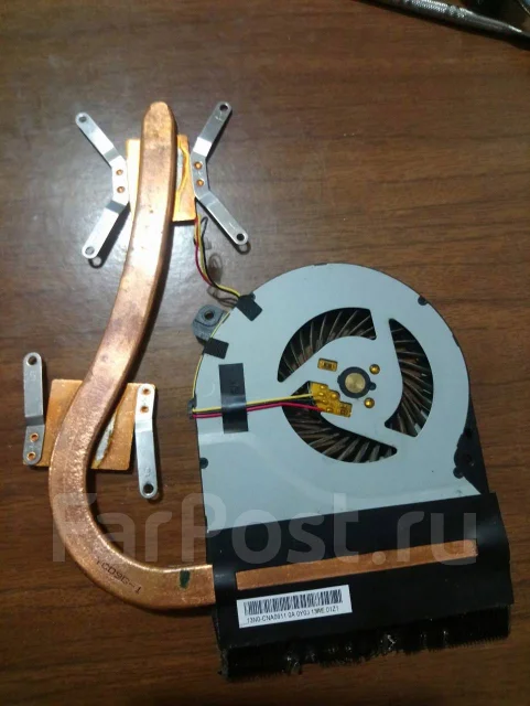DNS. 15.6", ��� 4 ��, ���� 500���, WiFi: 1, Bluetooth: 1 ����