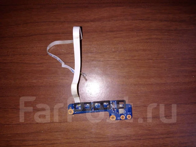 DNS. 17.3", ��� 4 ��, ���� 500���, WiFi: 1, Bluetooth: 1 ����