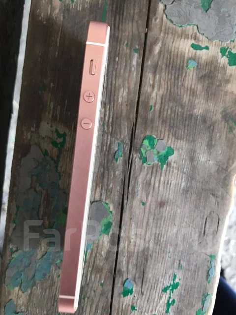 Apple iPhone SE. �/� ����
