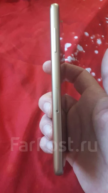 Samsung Galaxy A8 2018. �/�, �������, 3G, 4G LTE, Dual-SIM, ����������, NFC ����