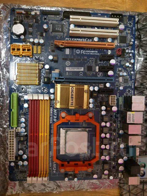 Socket AM2+ ����