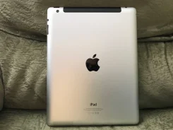Apple iPad 4 ����