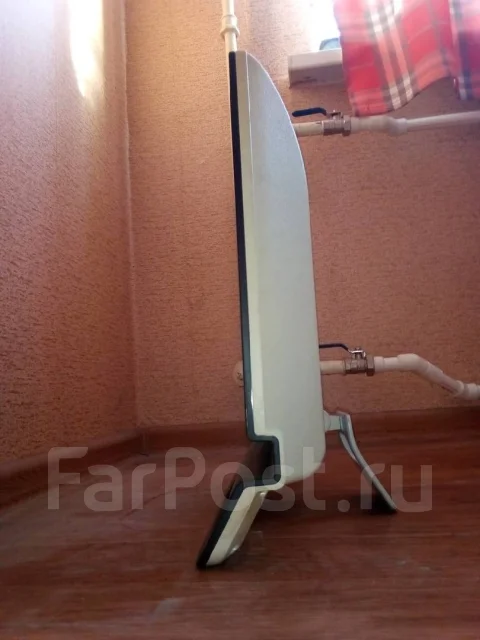 Sony. 17" ����