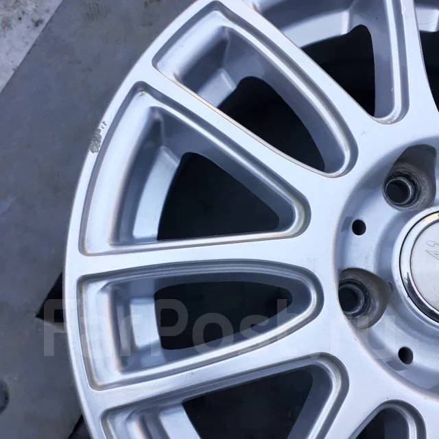 Esprine. 5.5x14", 4x100, ET40, �� 73���. ����