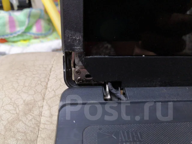 Asus X54H. 15.6", 1,6����, ��� 2048 ��, ���� 500���, WiFi: 1, ����������� �� 1��. ����