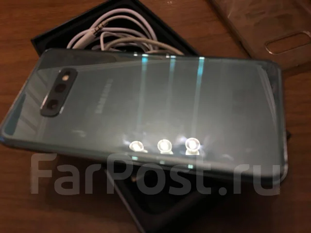 Samsung Galaxy S10e. �/� ����