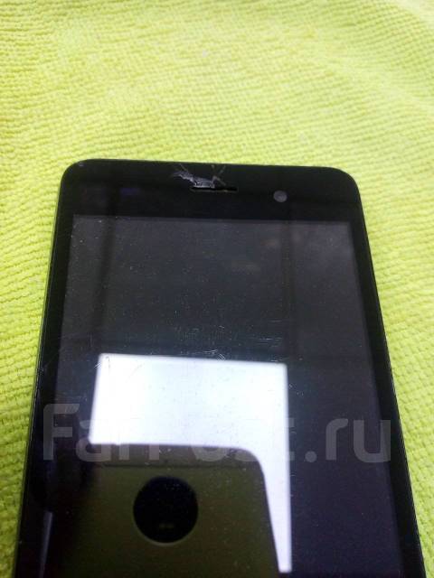 BQ BQS-5020 Strike. �/�, ������, 3G, Dual-SIM ����