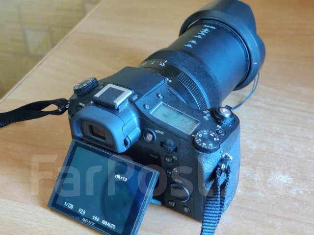 Sony Cyber-shot DSC-RX10. 20 � ����� ��, ���: 7� ����