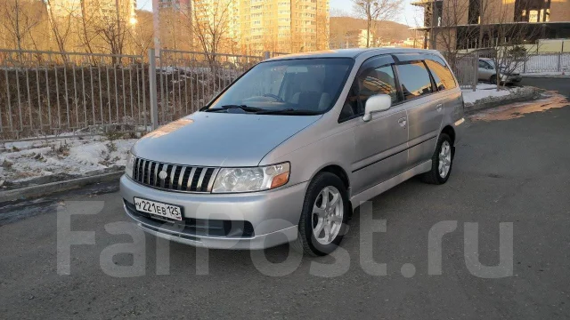Nissan Bassara. �������, ��������, 2.4 (150��.�.), ������, 163����. �� ����