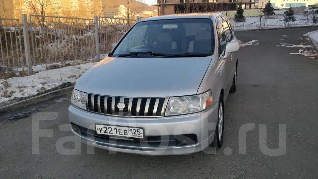 Nissan Bassara. �������, ��������, 2.4 (150��.�.), ������, 163����. �� ����