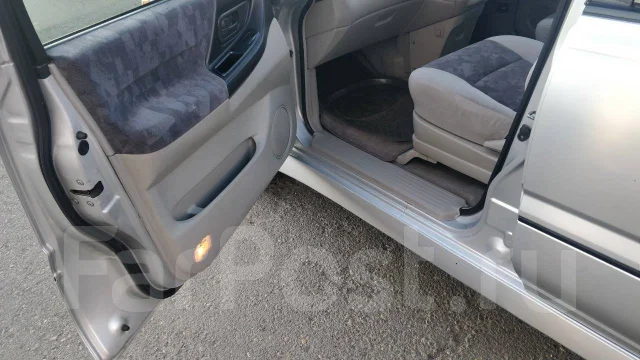 Nissan Bassara. �������, ��������, 2.4 (150��.�.), ������, 163����. �� ����