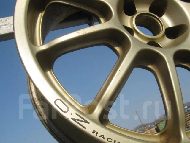 OZ Racing Prodrive. 7.0x17", 5x100, ET40 ����