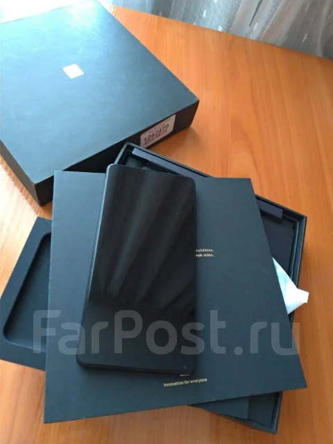 Xiaomi Mi Mix 2S. �/�, ������, 3G, 4G LTE, Dual-SIM, NFC ����