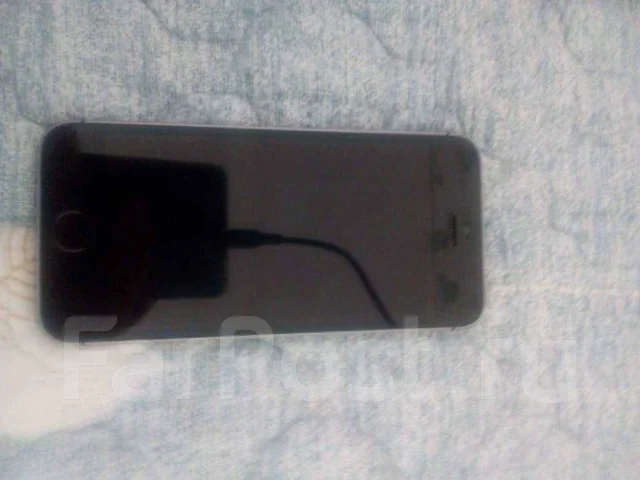 Apple iPhone SE. �/� ����
