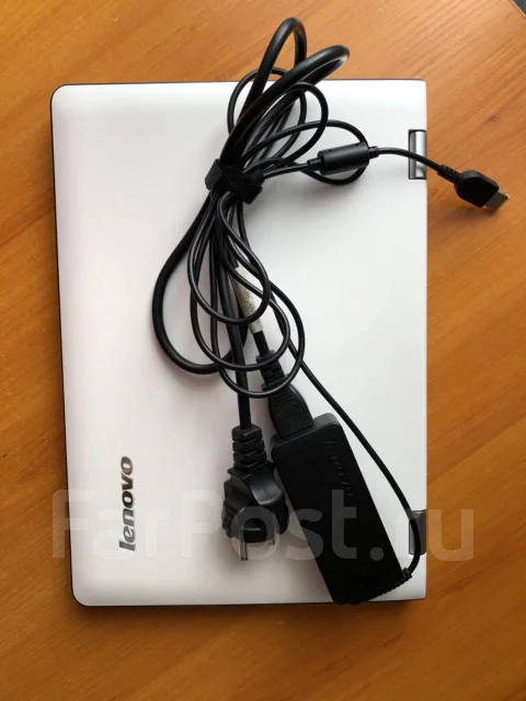 Lenovo Yoga. 11.6", ��� 2048 ��, ���� 32���, WiFi: 1, Bluetooth: 1, ����������� �� 3��. ����