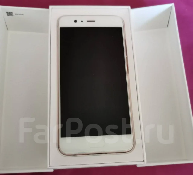 Huawei P10. �/�, 3G, 4G LTE, Dual-SIM, NFC ����