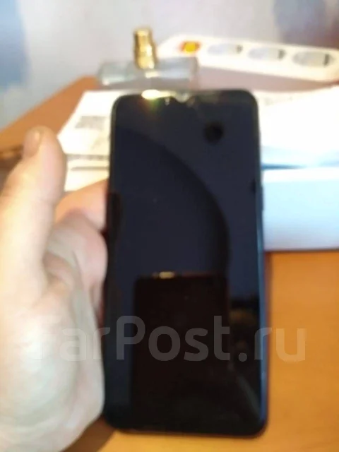 Realme 5. �/�, ���������� ����