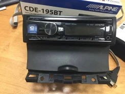 Alpine CDE-195BT ����