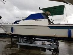 Yamaha UF-28. 2000 ���, ����� 10��., ��������� ������������, 240��.�., ������. ��� ����� �� ������������ ����