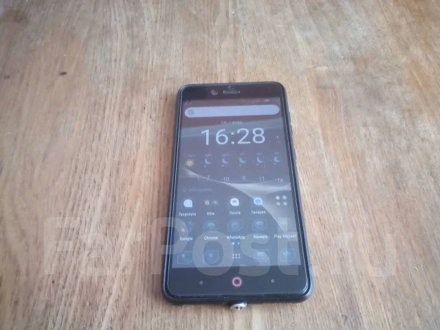 ZTE Nubia Z17 Mini. �/�, ������, 3G, 4G LTE, Dual-SIM, NFC ����