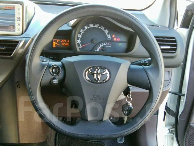 Toyota iQ. �������, ��������, 1.0, ������, �/�, ��� ���. ��� ����� �� ������������ ����
