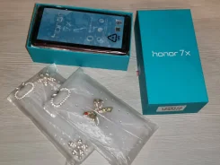 Honor 7X. �/�, �������, 3G, 4G LTE, Dual-SIM ����